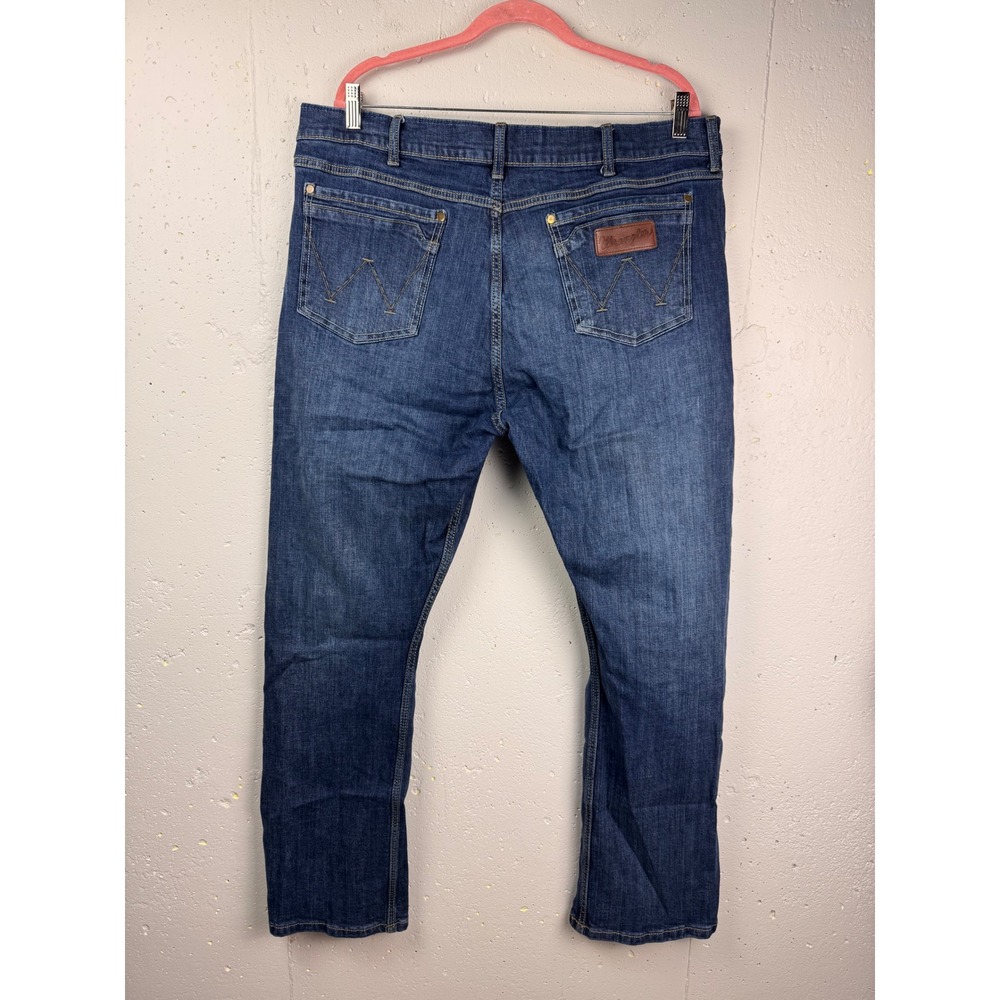 Wrangler Retro Slim Boot Jeans Mens 40x32 Blue Denim Bootcut 10WLT77LY - Picture 4 of 11